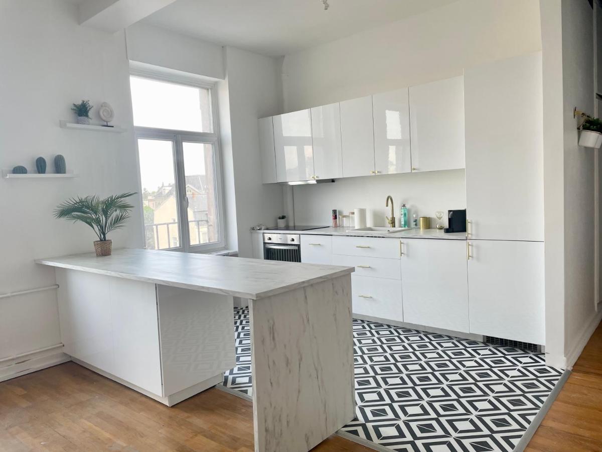 Nid Urbain Colmarien - 4 Personnes - Garage Apartment